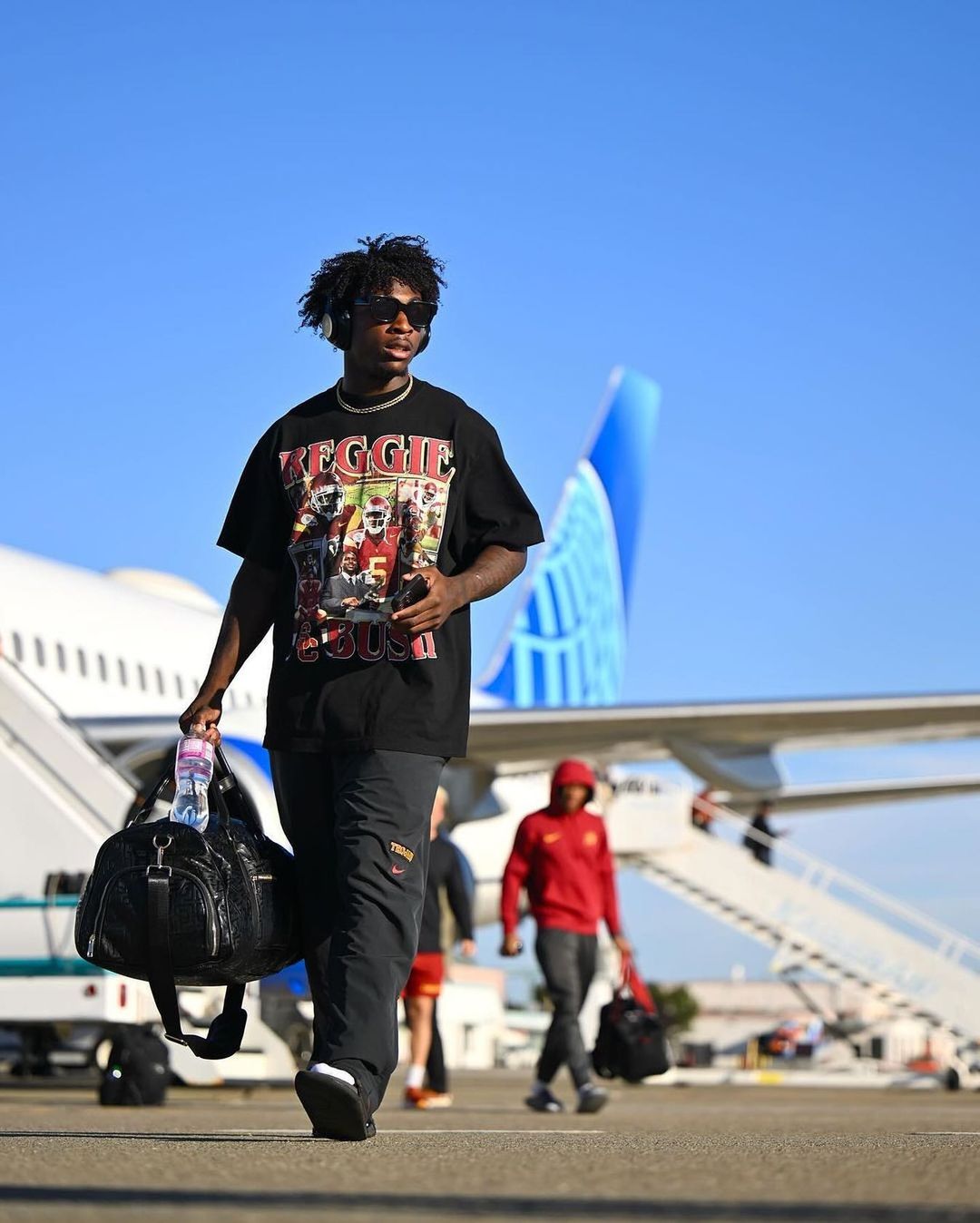 REGGIE BUSH TROJANS TEE